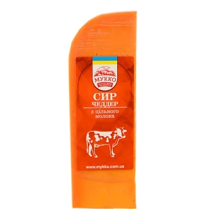 Сир Мукко 37% чеддер