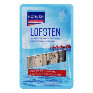 Оселедець філе в олії з прянощами Lofoten Norven лоток 250г