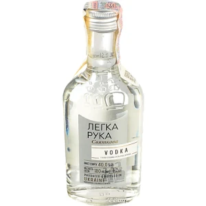 Горілка Легка Рука 0.18л святкова