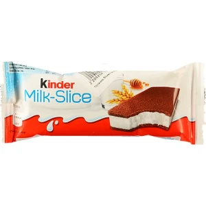 Тістечко бісквітне Кіндер 28г мілк слайс -35%