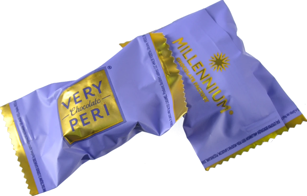 Цукерки шоколадні молочні з арахісом родзинками злаковими пластівцями та солоною карамеллю Very Peri Millennium кг