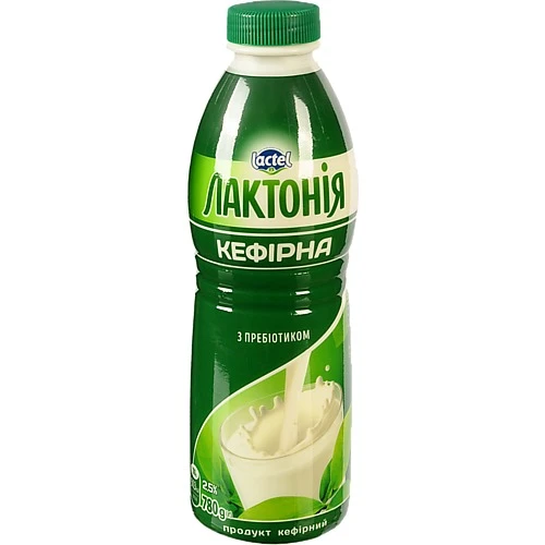 Напій кисломолочний кефірний Лактонія 780мл 2.5% пляшка