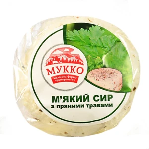 Сир Мукко м'який з пряними травами 49.2%