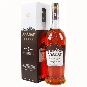 Бренді 0.7л 40% вірменський 5 зірок Ararat к/у